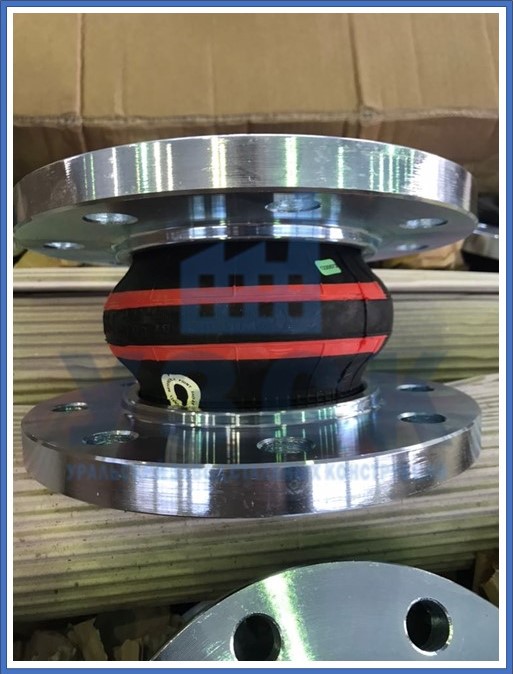 компенсатор резиновый фланцевый в Новом Уренгое