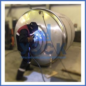 Купить баки и ёмкости из нержавеющей стали от завода УЗСК в Новом Уренгое